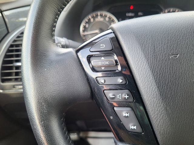 Used 2024 Nissan Armada SV AWD/4WD image 20
