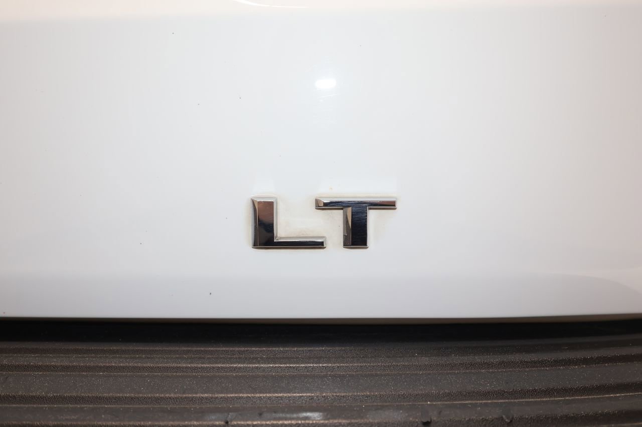 Used 2021 Chevrolet Tahoe LT w/ LT Signature Package image 37