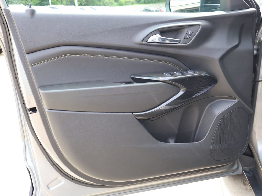 Certified 2024 Chevrolet Trax ACTIV FWD image 11