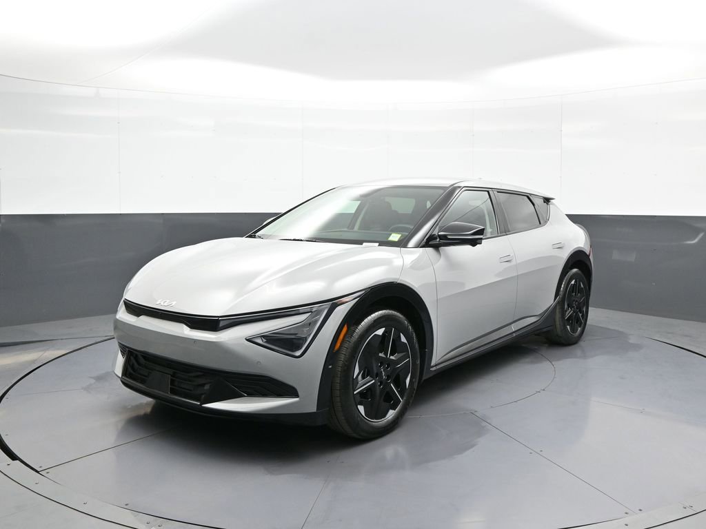 New 2025 Kia EV6 Wind image 1