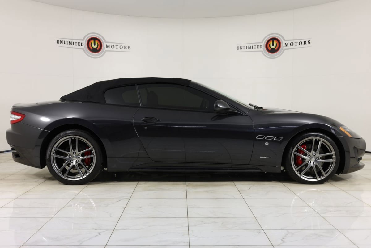 Used 2017 Maserati GranTurismo Convertible RWD image 30