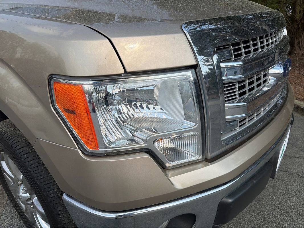 Used 2014 Ford F150 XLT w/ XLT Chrome Package image 39