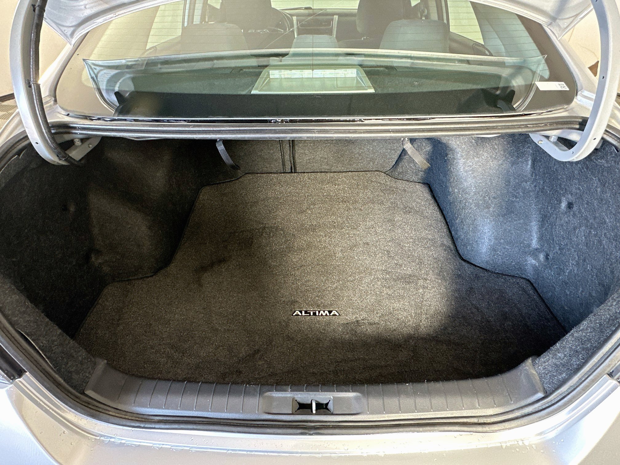 Used 2015 Nissan Altima 2.5 S w/ Power Driver Seat Package FWD image 26