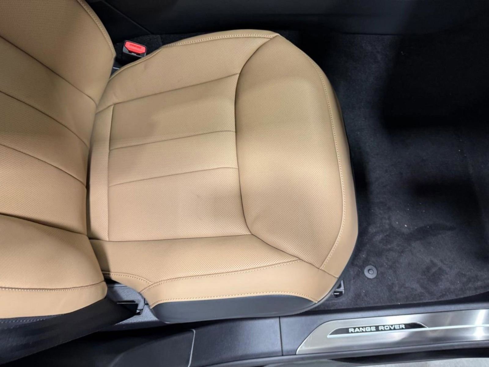 New 2026 Land Rover Range Rover Sport Dynamic SE image 18