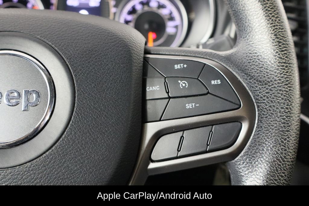 Used 2021 Jeep Cherokee Latitude image 10