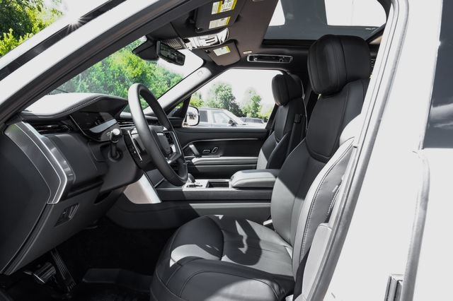 New 2026 Land Rover Range Rover SE AWD/4WD image 4