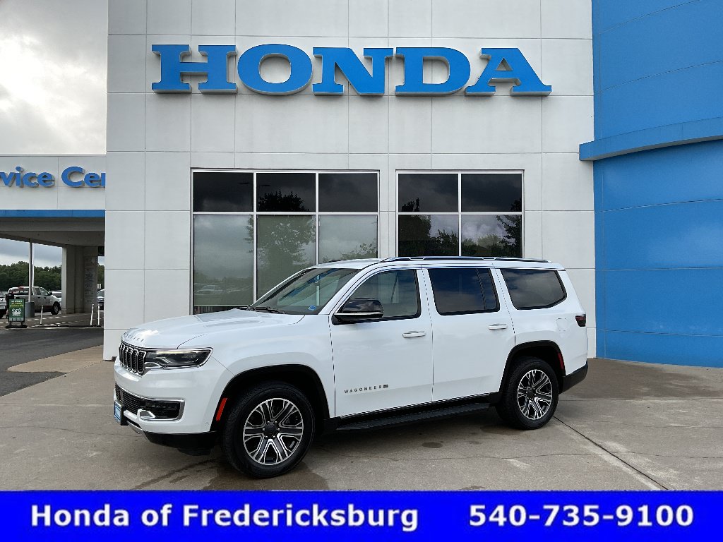 Used 2024 Jeep Wagoneer Series II w/ Flexible Seating Group