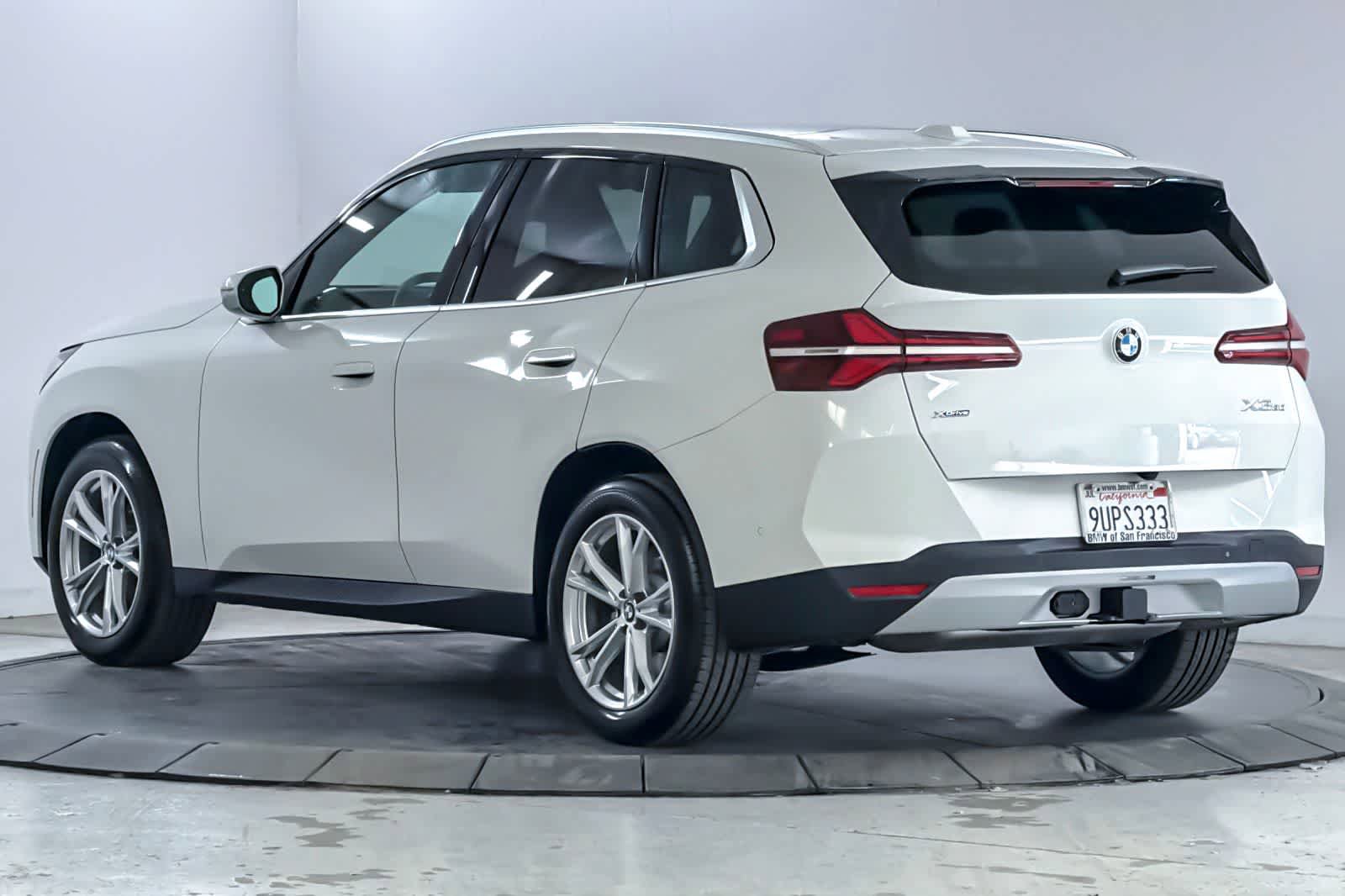Used 2025 BMW X3 xDrive30i w/ Convenience Package AWD/4WD image 6