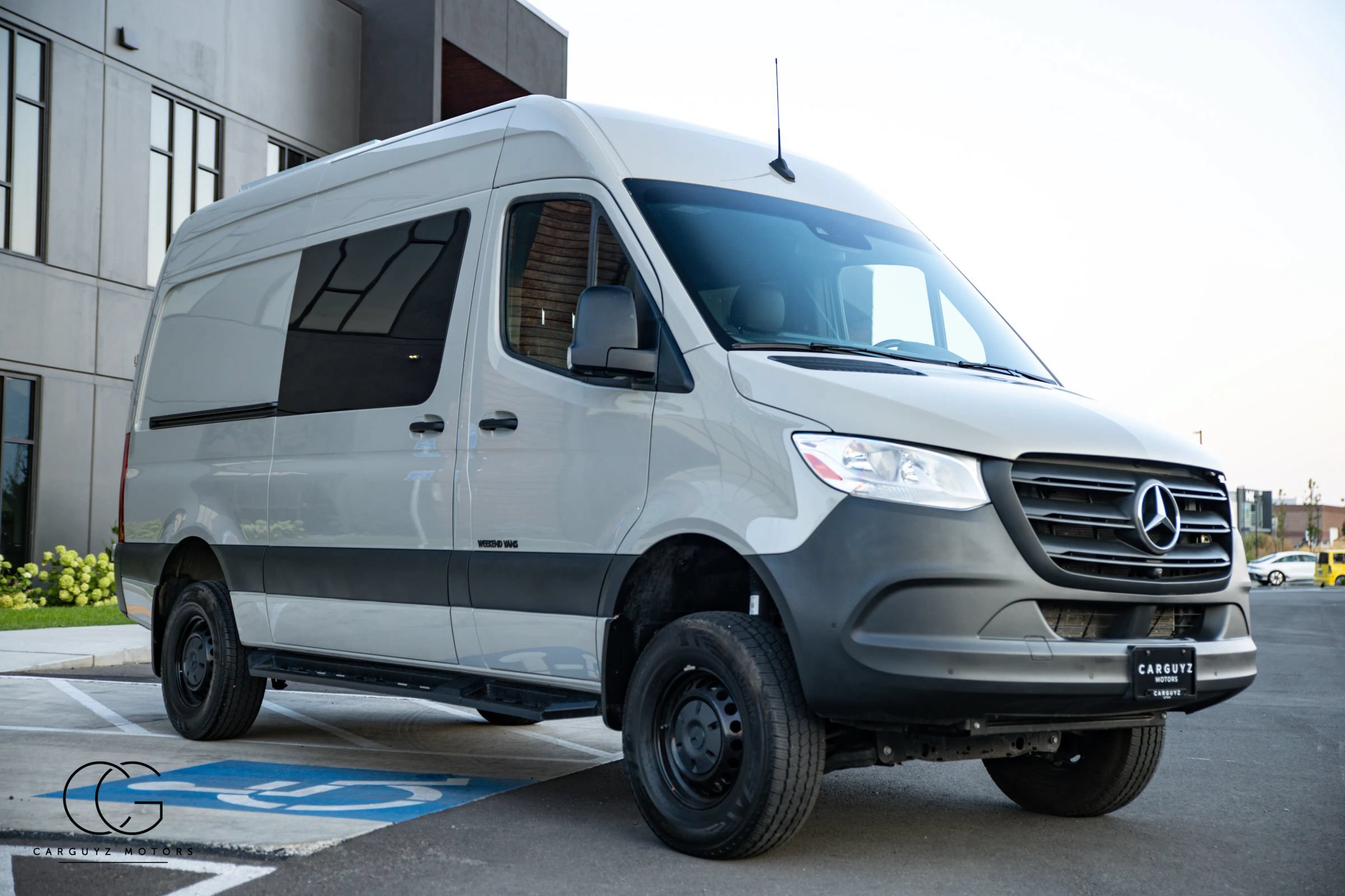 Used 2024 Mercedes-Benz Sprinter 2500 image 15