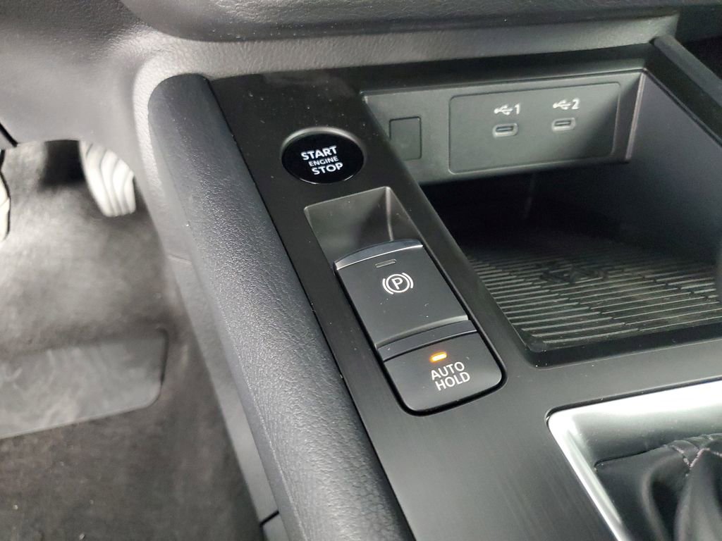 New 2026 Nissan Kicks SV w/ SV Premium Package image 18