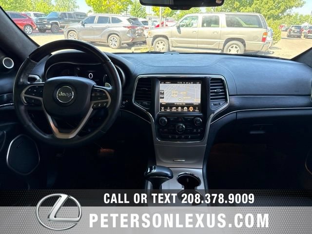 Used 2015 Jeep Grand Cherokee Summit w/ Platinum Series Group AWD/4WD image 16