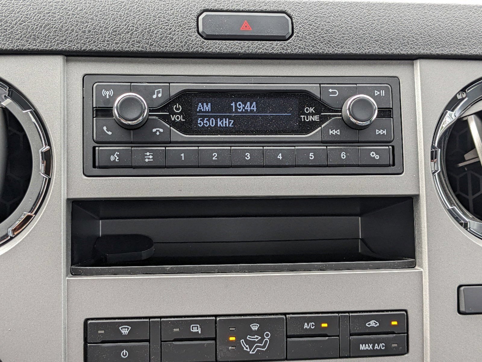 New 2025 Ford F650 2WD Regular Cab Super Duty image 15