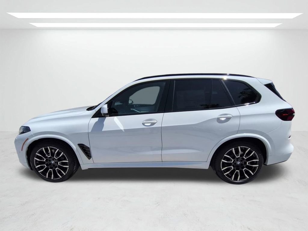 New 2026 BMW X5 xDrive40i w/ M Sport Package AWD/4WD image 7