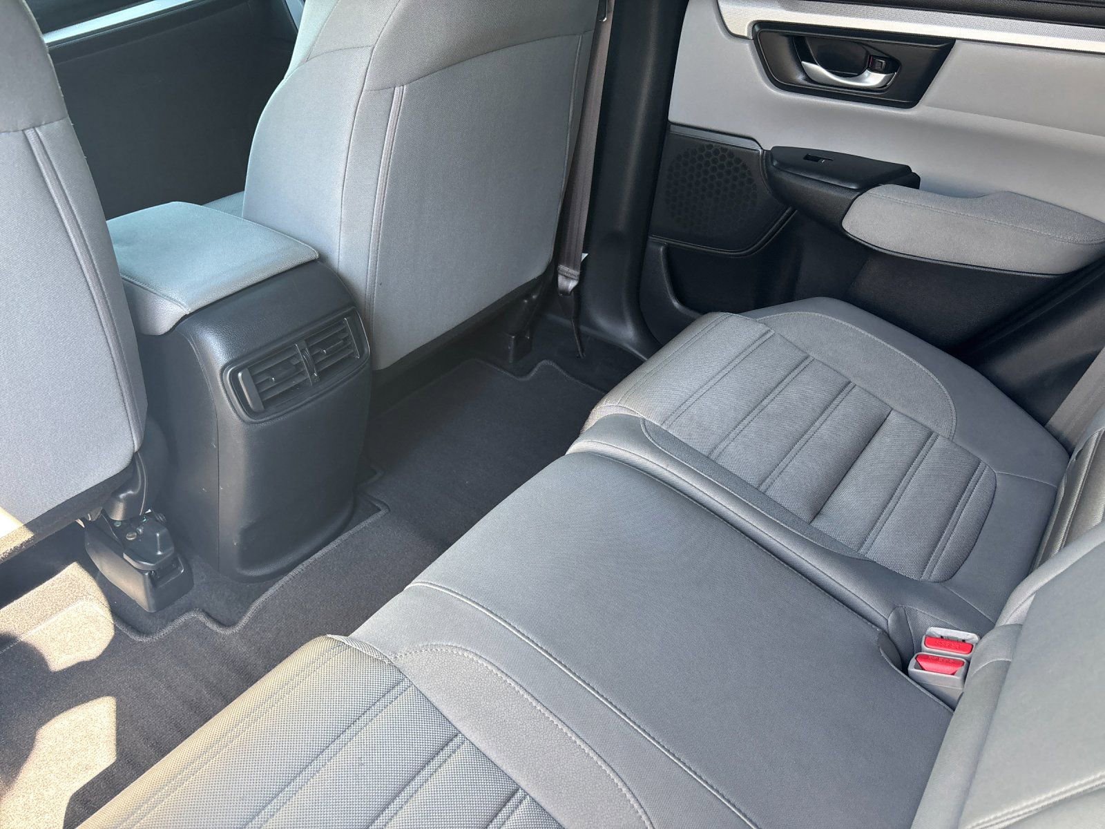 Used 2019 Honda CR-V LX image 13