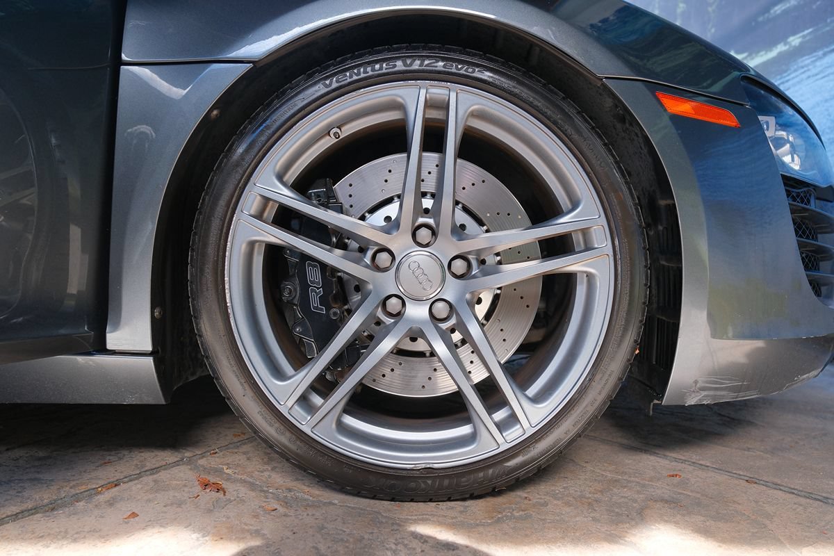 Used 2012 Audi R8 V8 AWD/4WD image 43