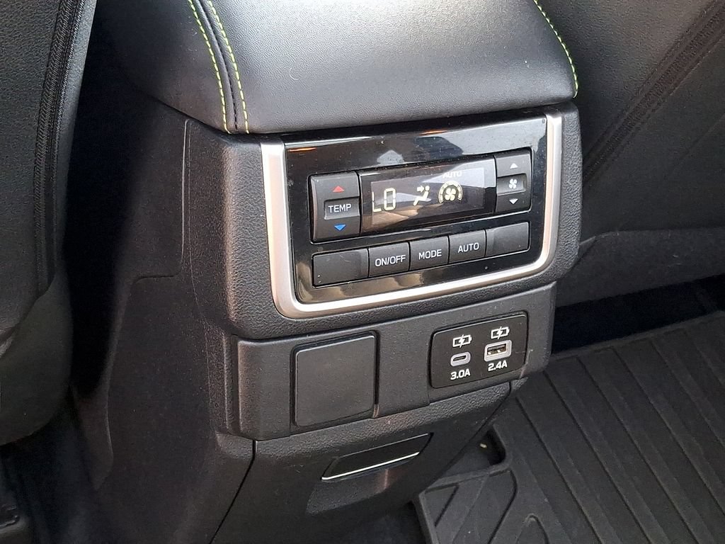 Used 2023 Subaru Ascent Onyx Edition AWD/4WD image 15