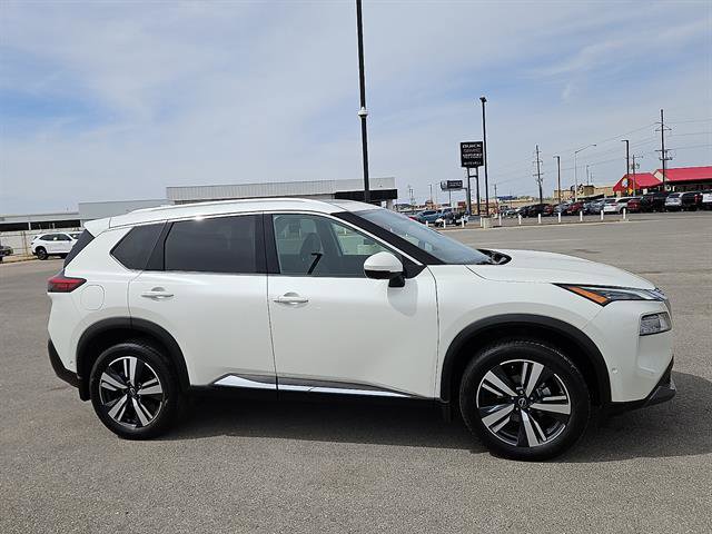 Used 2023 Nissan Rogue SL w/ SL Premium Package image 6
