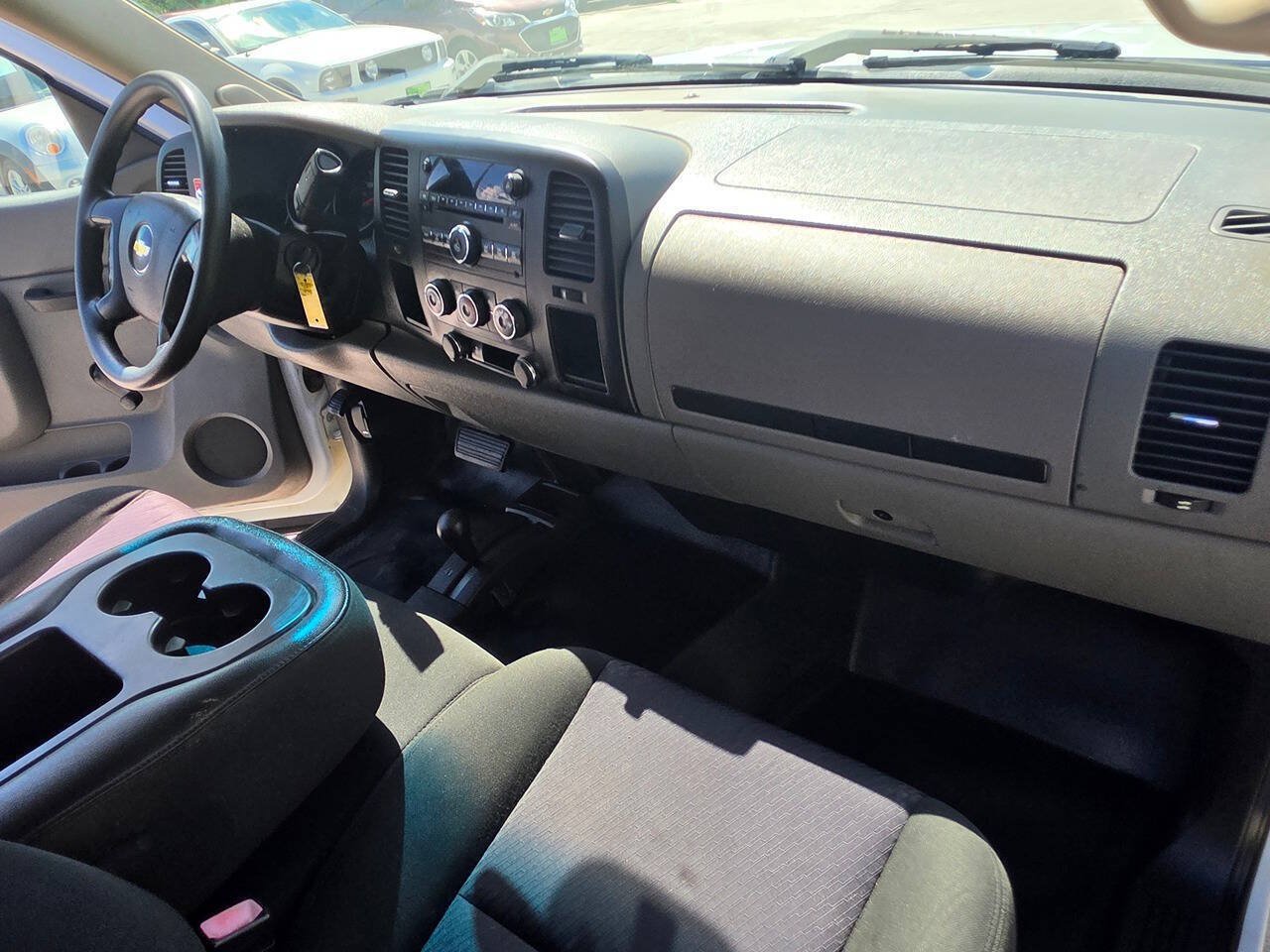 Used 2012 Chevrolet Silverado 1500 W/T AWD/4WD image 34