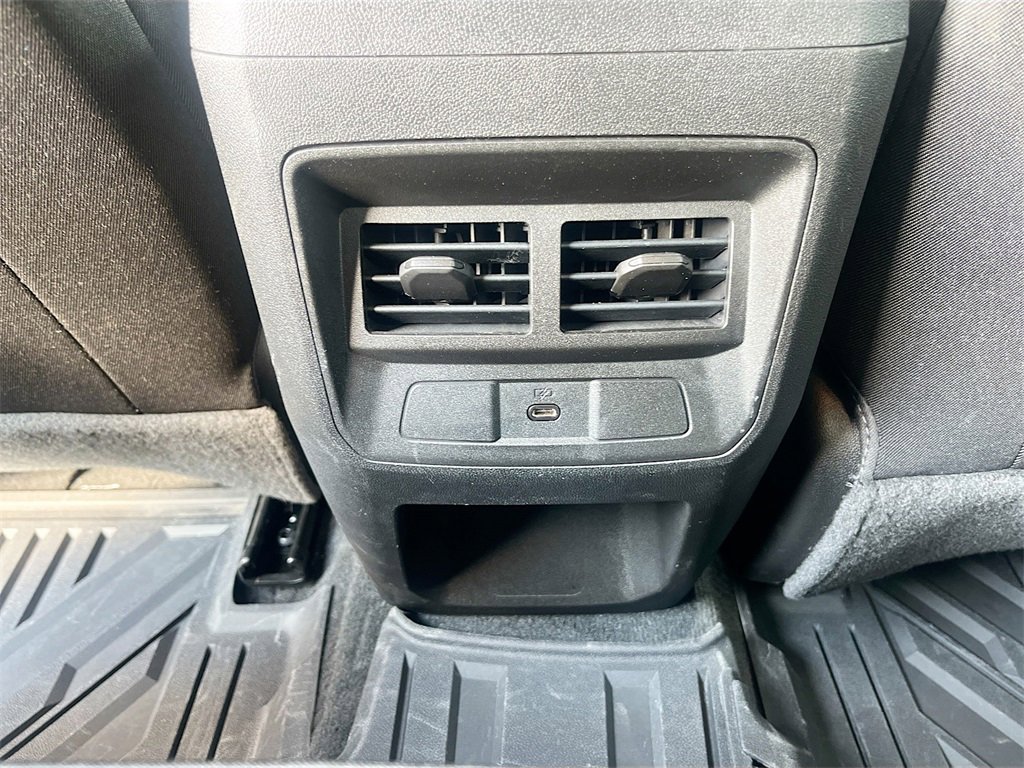 Used 2023 Chevrolet Colorado LT w/ LT Convenience Package II image 25