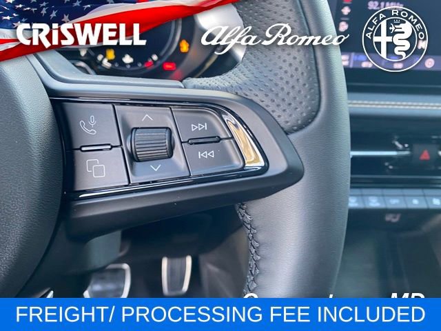 New 2025 Alfa Romeo Tonale w/ Premium Package AWD/4WD image 23