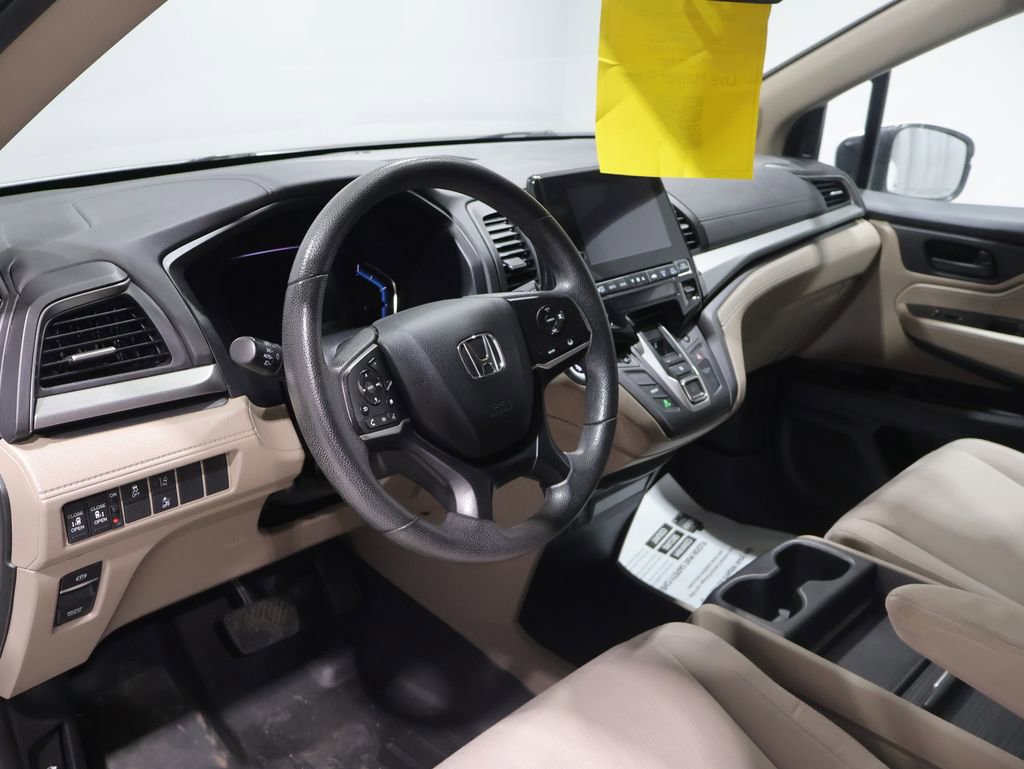 Used 2019 Honda Odyssey EX image 16