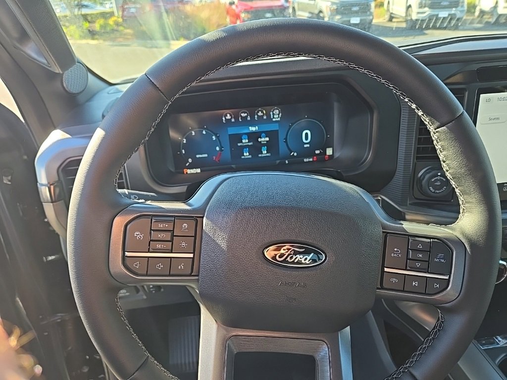 New 2025 Ford F150 Lariat w/ Equipment Group 502A High image 16