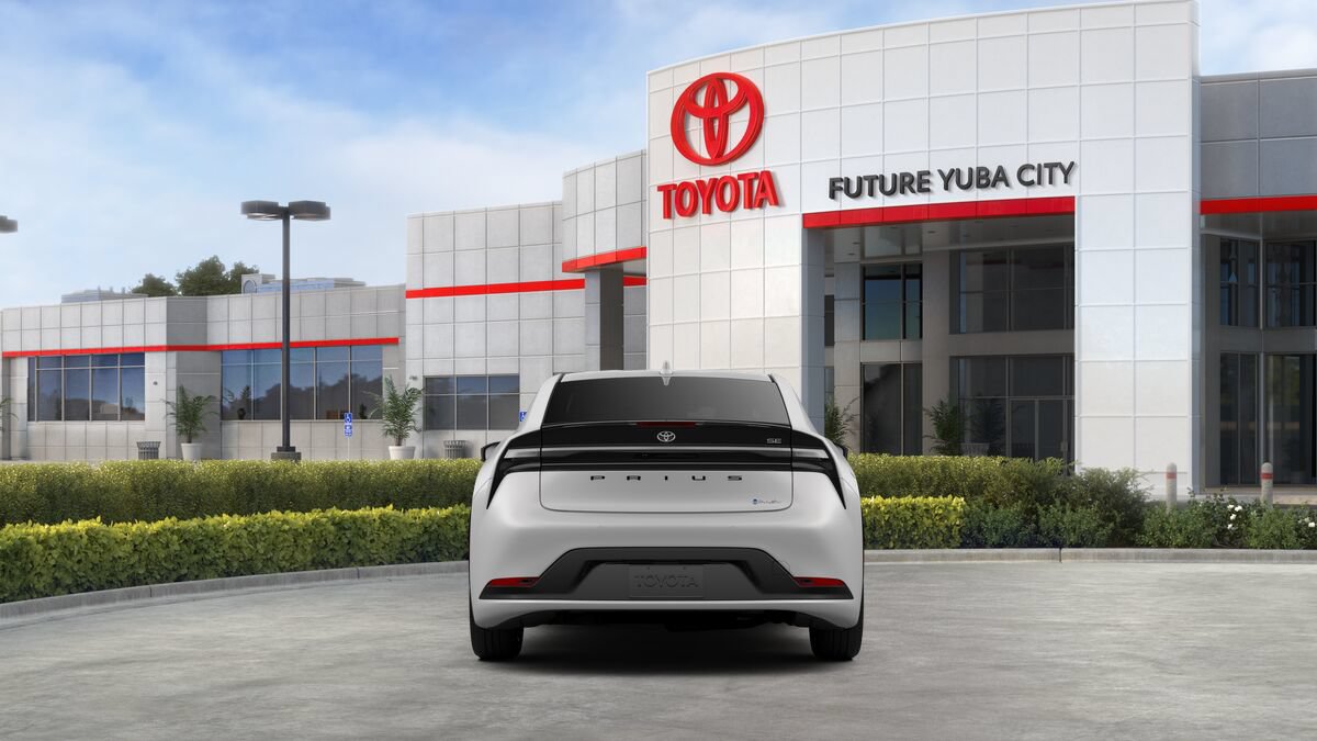 New 2027 Toyota Prius Plug-In Hybrid FWD image 10
