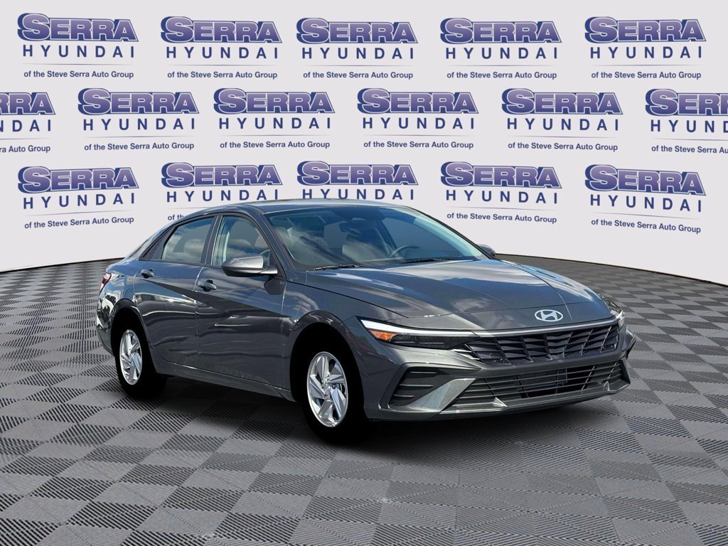 New 2026 Hyundai Elantra SE FWD image 11