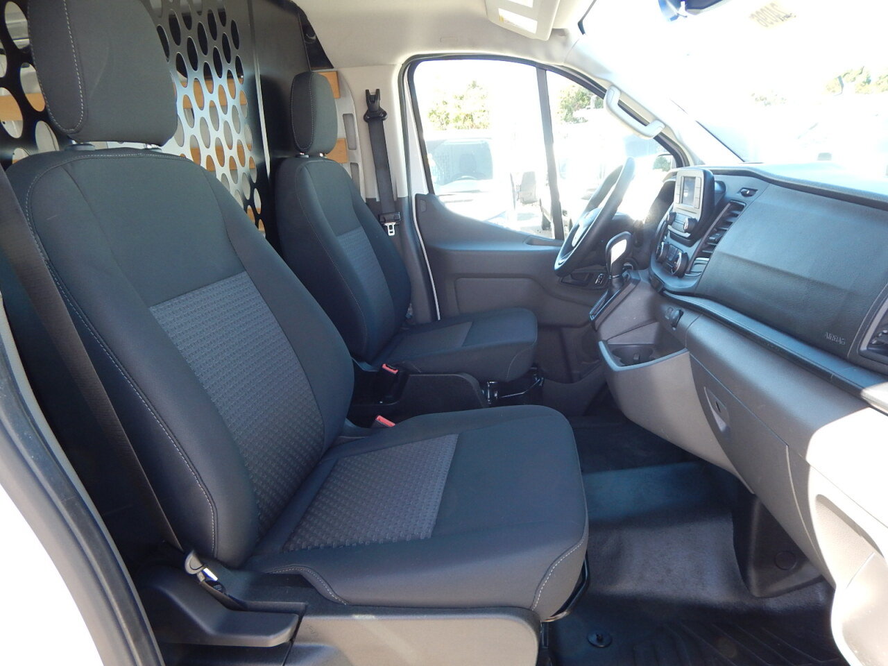 Used 2025 Ford Transit 250 Low Roof w/ Exterior Upgrade Package RWD image 21
