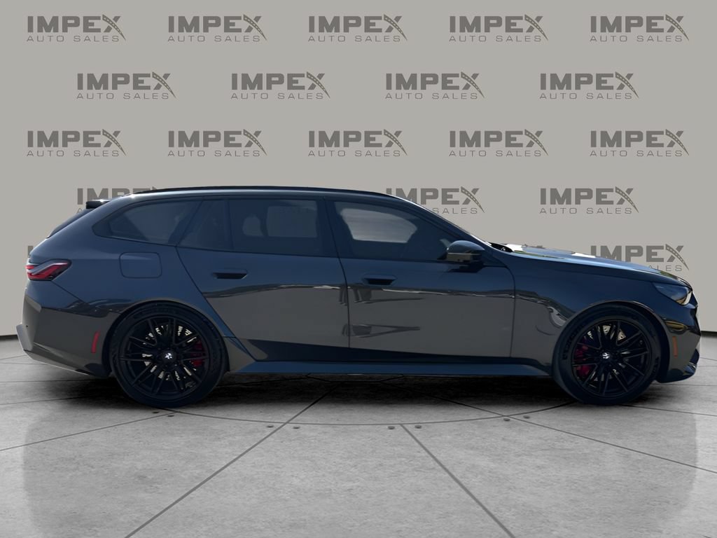 Used 2025 BMW M5 Touring AWD/4WD image 6