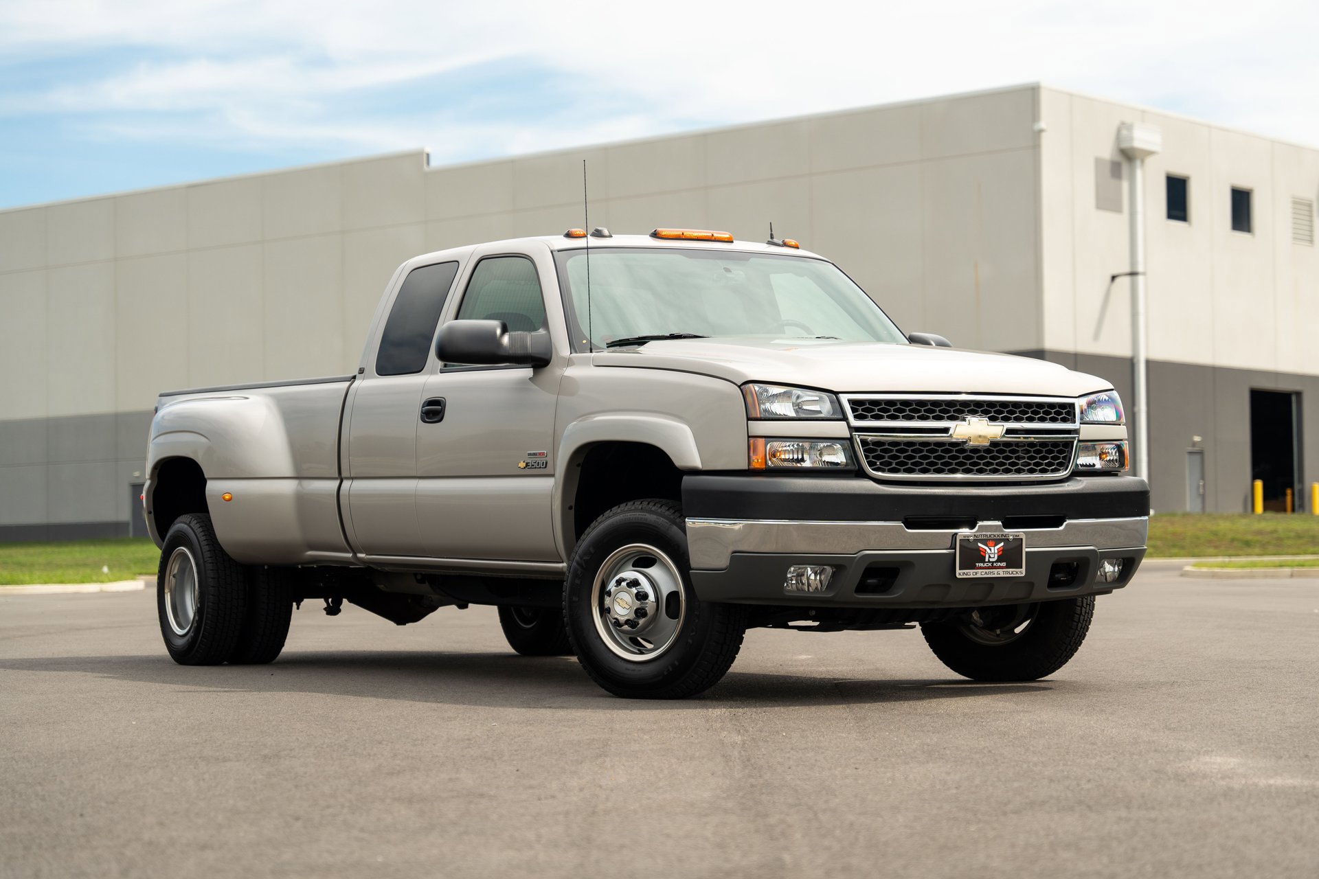 Used 2005 Chevrolet Silverado 3500 LT w/ Heavy-Duty Power Package