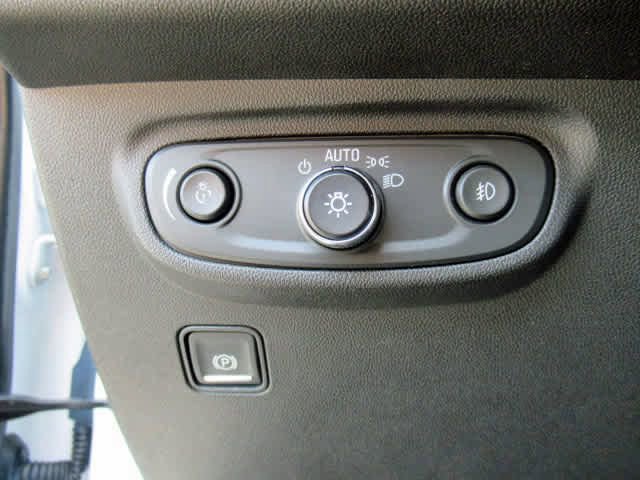 Used 2021 GMC Terrain SLT image 27