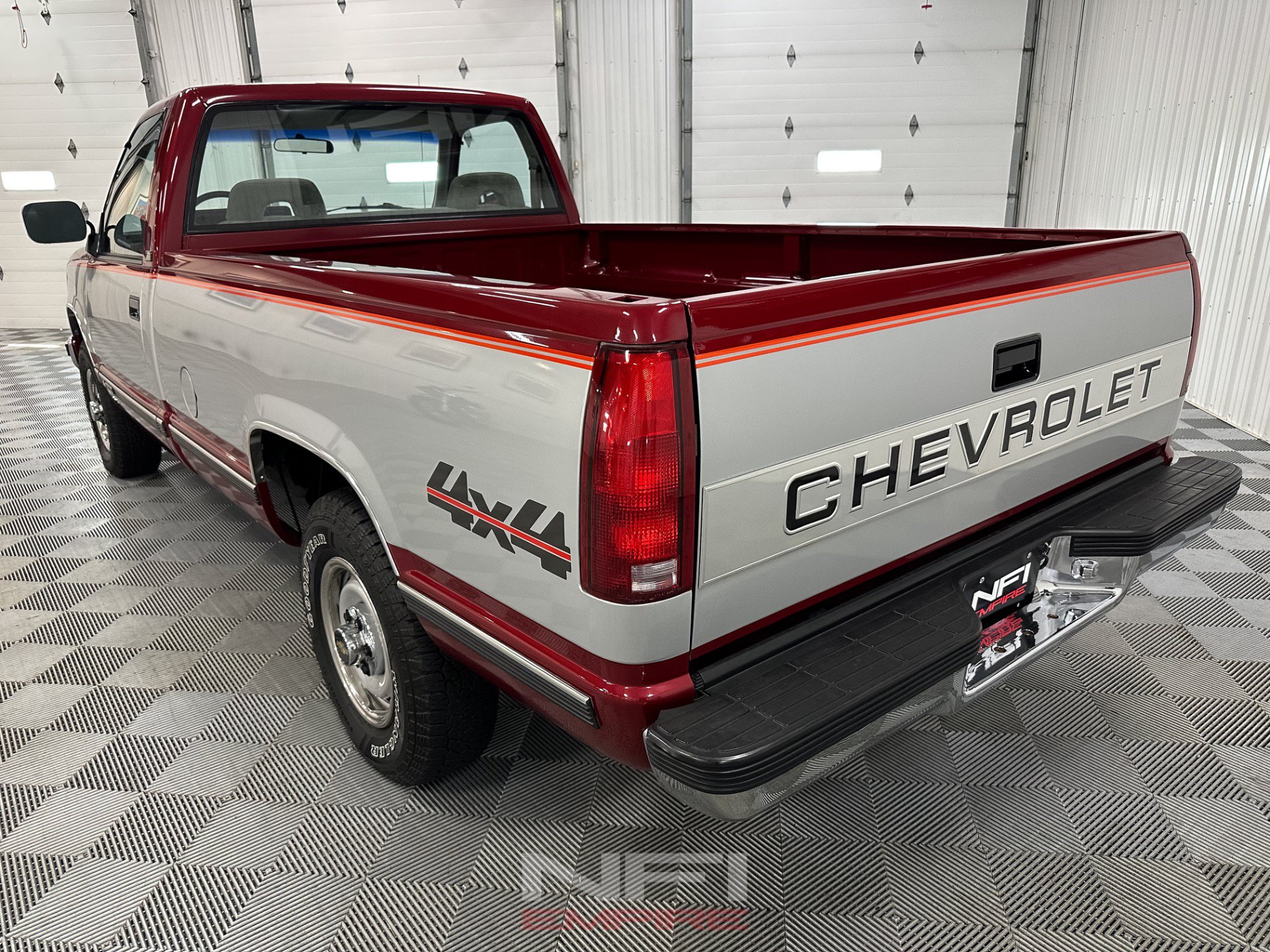 Used 1992 Chevrolet Silverado 1500 4x4 Regular Cab image 10