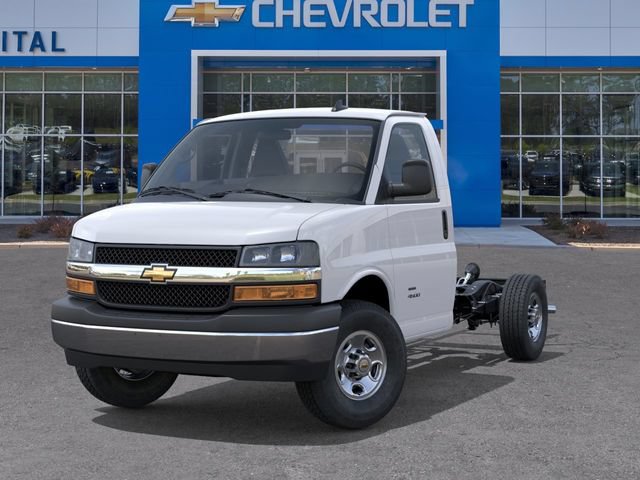New 2025 Chevrolet Express 3500 w/ Power Convenience Package RWD image 6