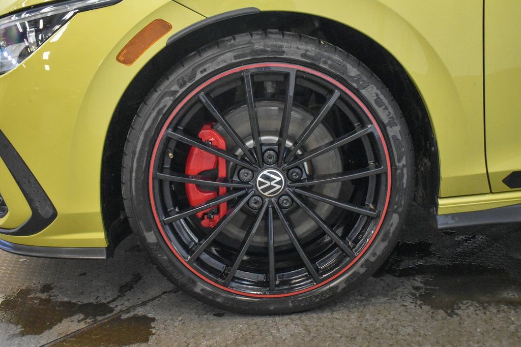 Used 2023 Volkswagen GTI 40th Anniversary Edition image 9