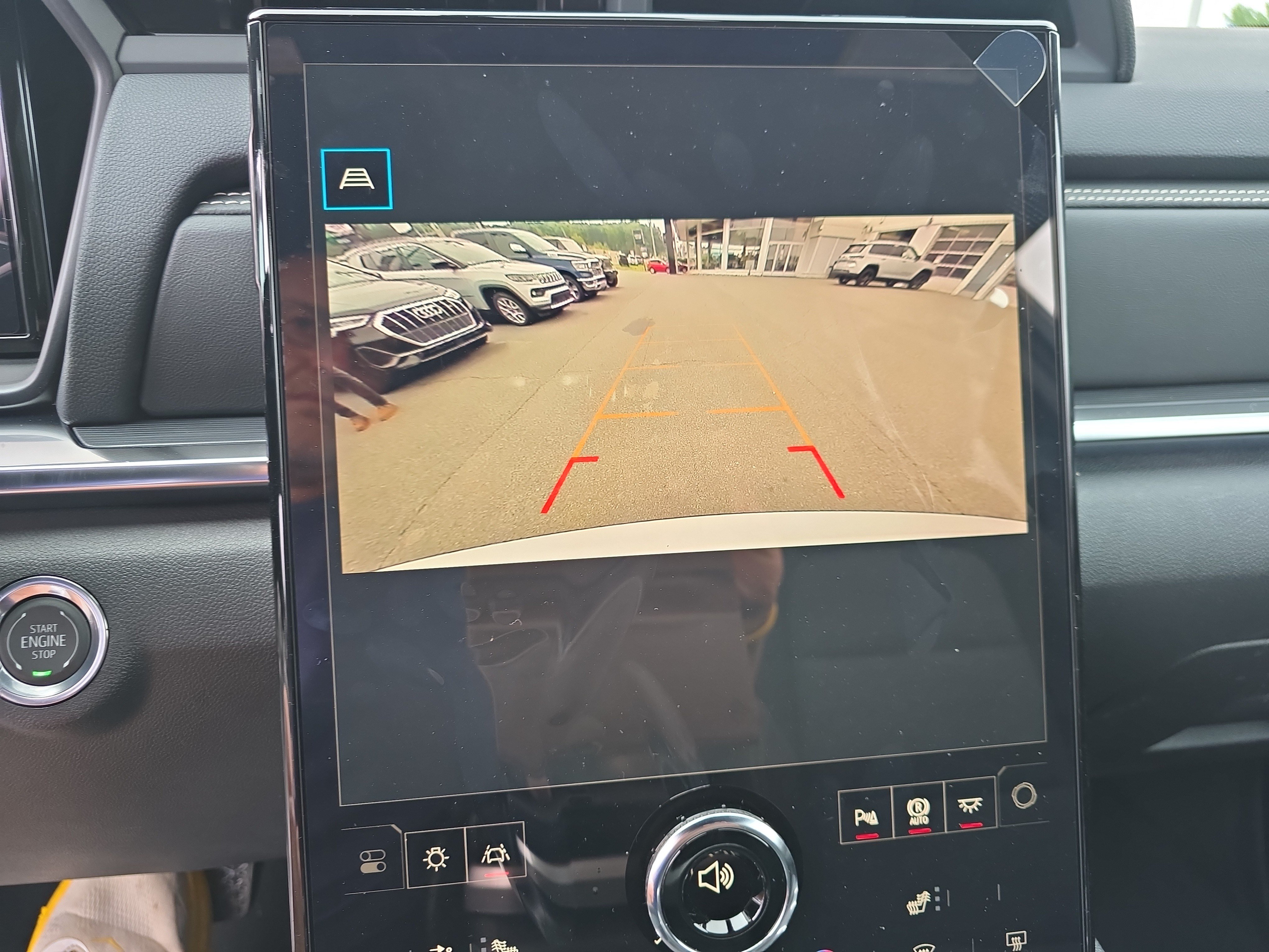 New 2027 GMC Terrain Elevation w/ LPO, Floor Liner Package FWD image 25