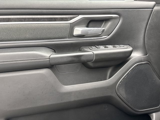 Used 2022 RAM 1500 Big Horn AWD/4WD image 9