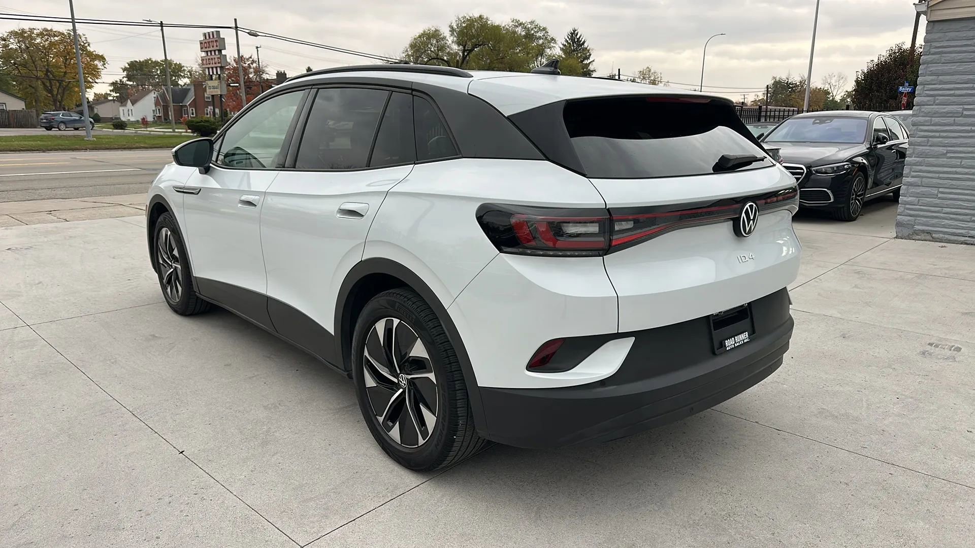 Used 2021 Volkswagen ID.4 Pro S image 7