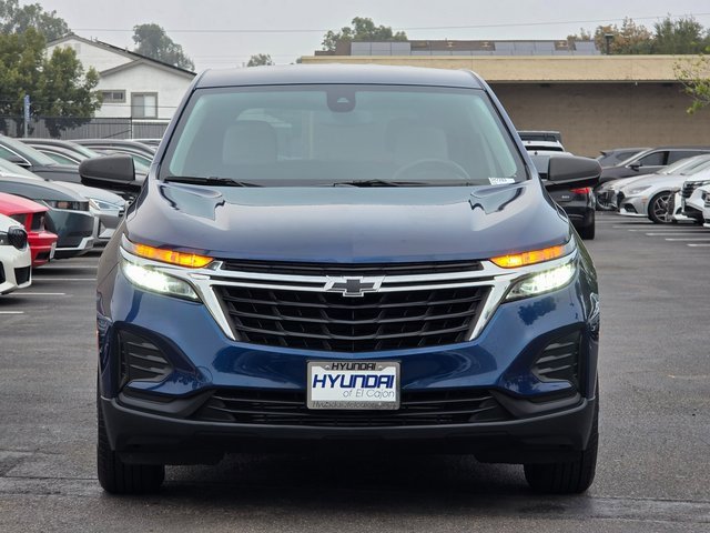 Used 2022 Chevrolet Equinox LS w/ LS Convenience Package image 3