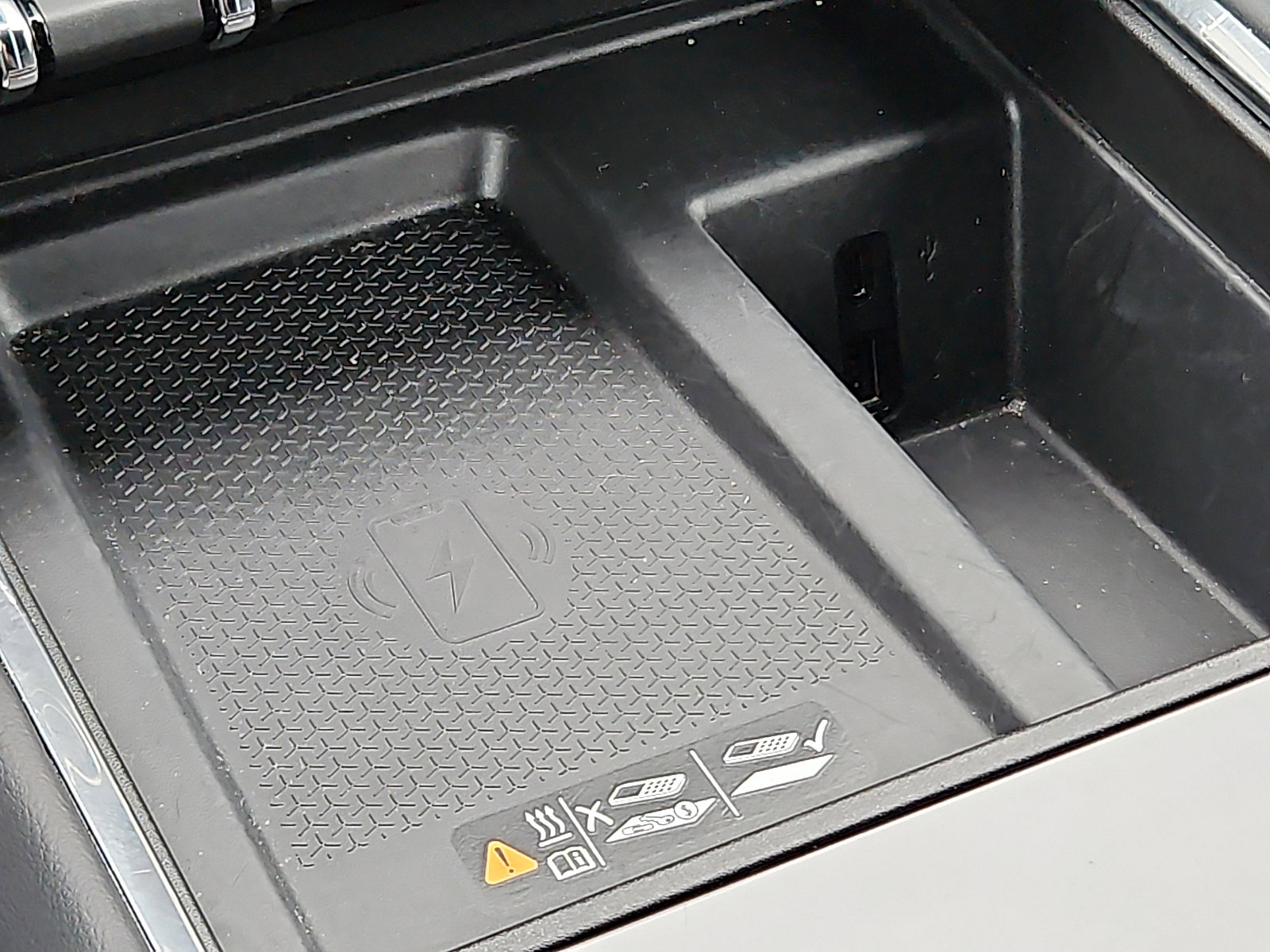 Certified 2025 GMC Acadia Elevation image 24