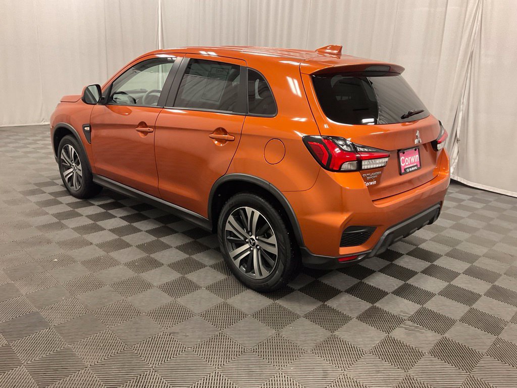Used 2020 Mitsubishi Outlander Sport ES FWD image 4