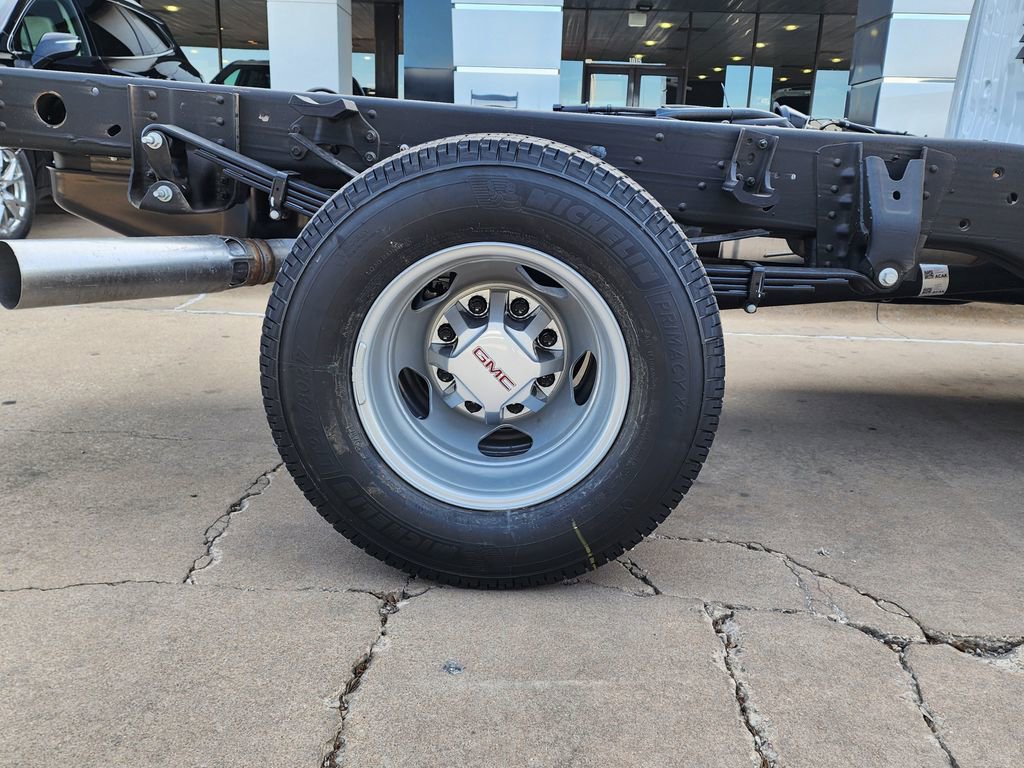 New 2026 GMC Sierra 3500 Pro w/ Convenience Package image 48