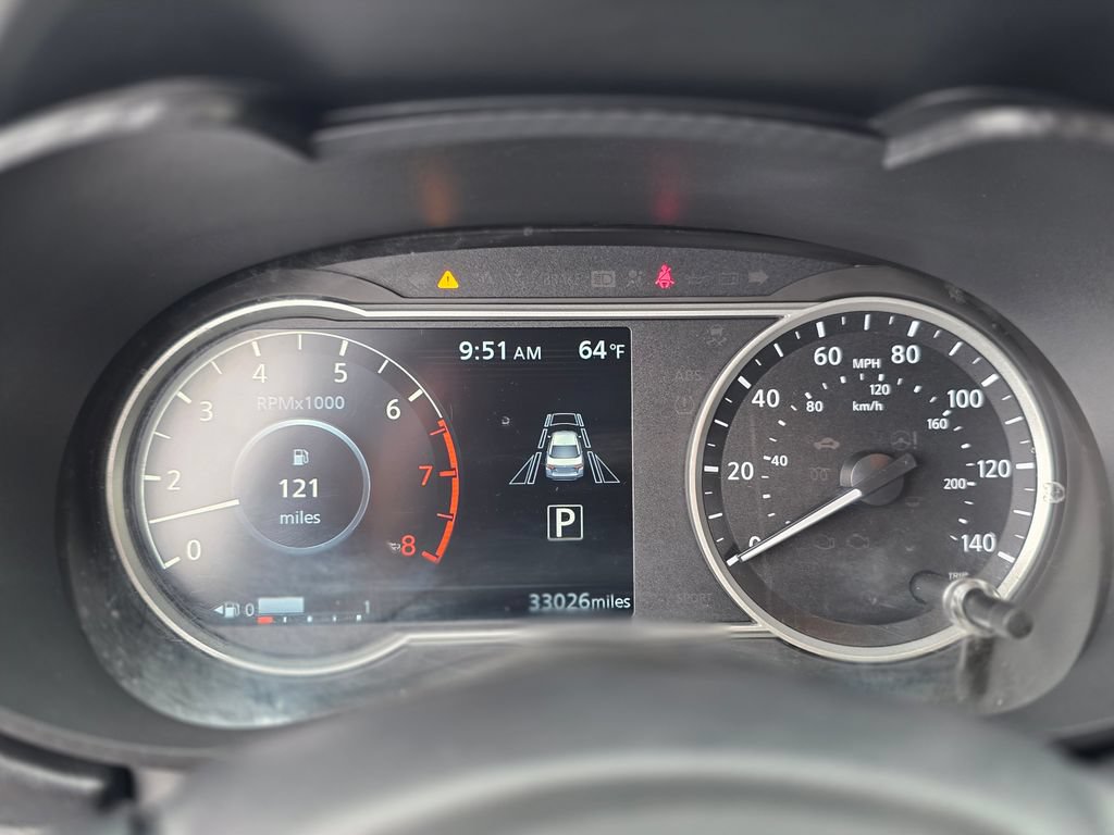 Used 2025 Nissan Versa SR w/ Trunk Package FWD image 22