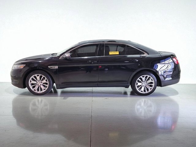 Used 2019 Ford Taurus Limited image 17