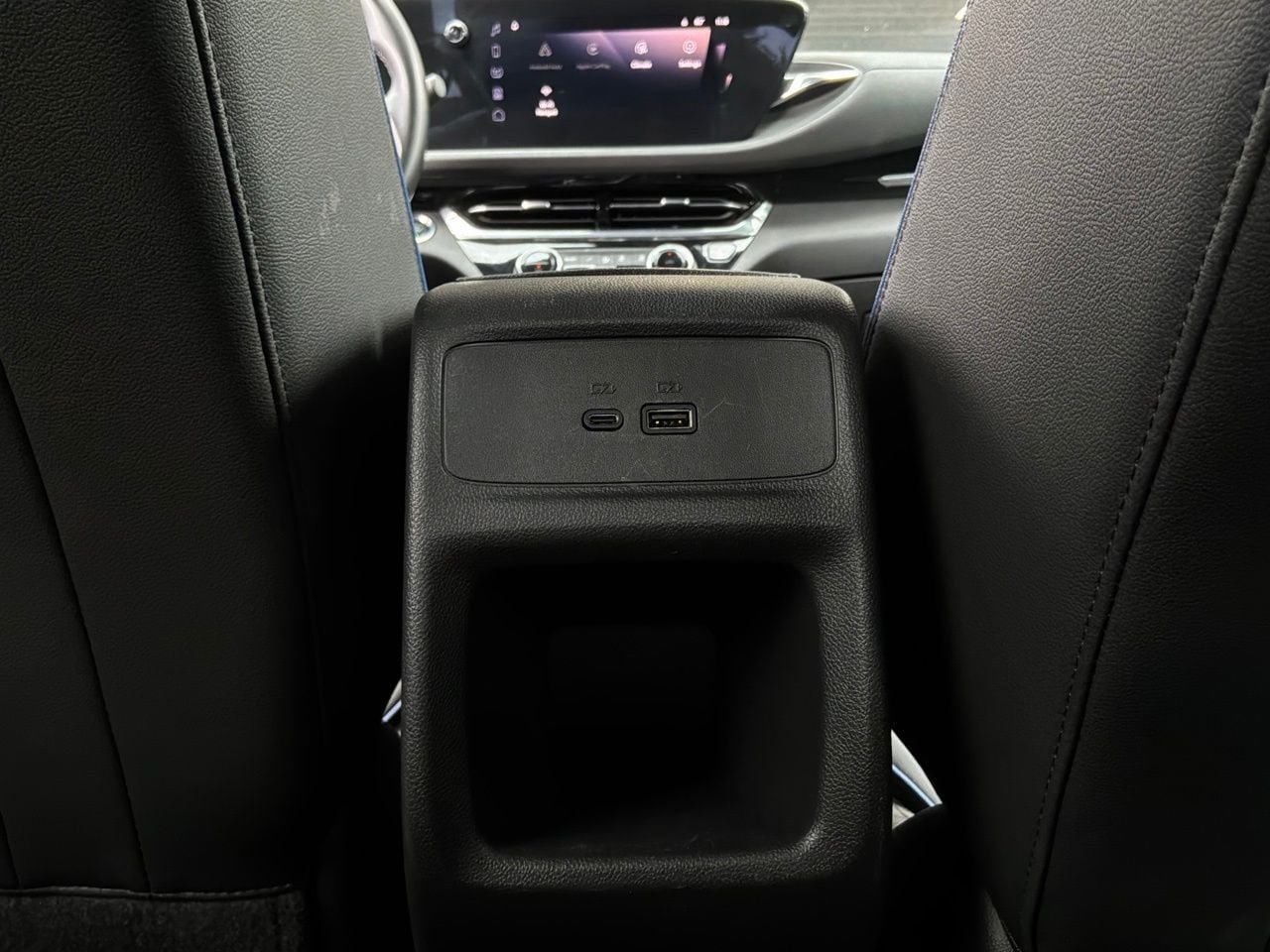 Used 2025 Buick Envista Sport Touring FWD image 13