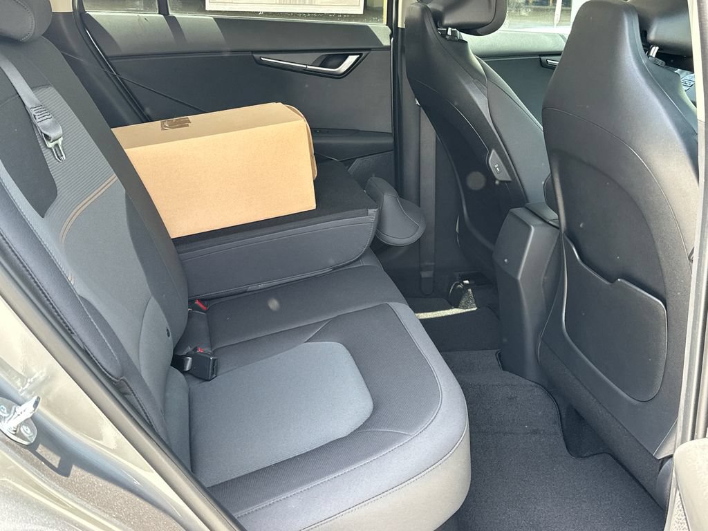 New 2026 Kia Niro LX FWD image 11