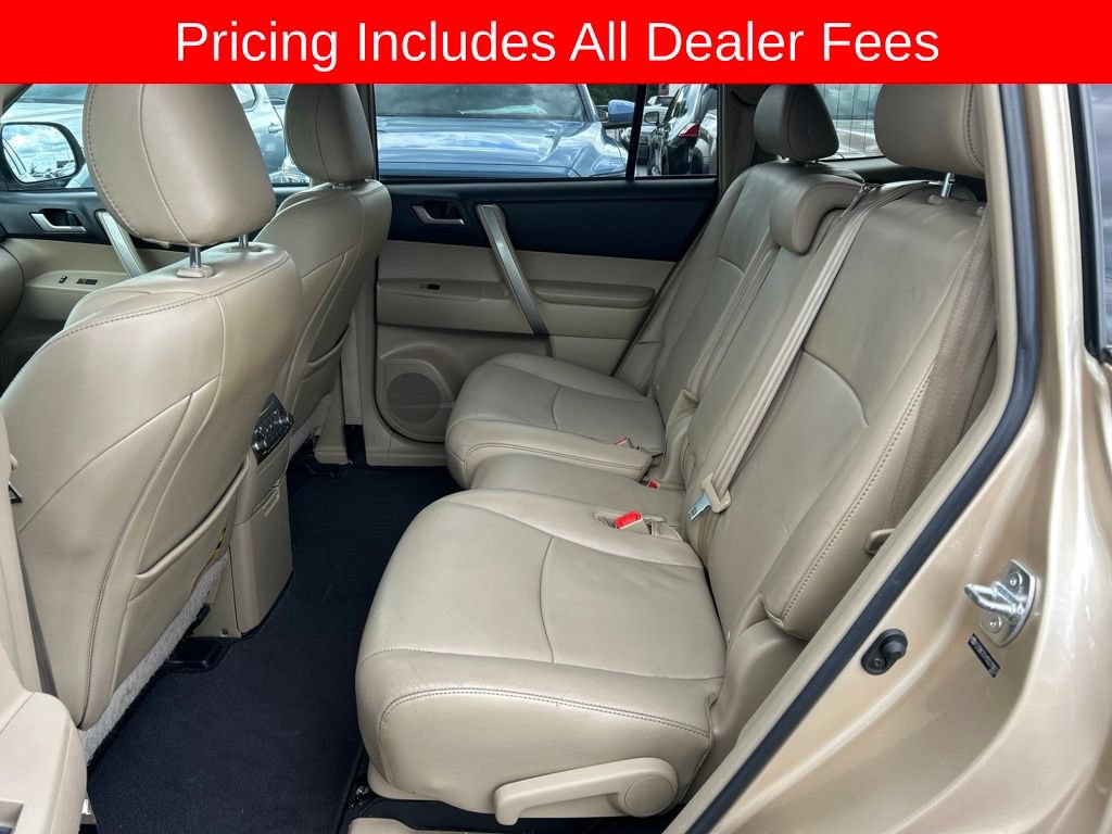 Used 2013 Toyota Highlander SE AWD/4WD image 14