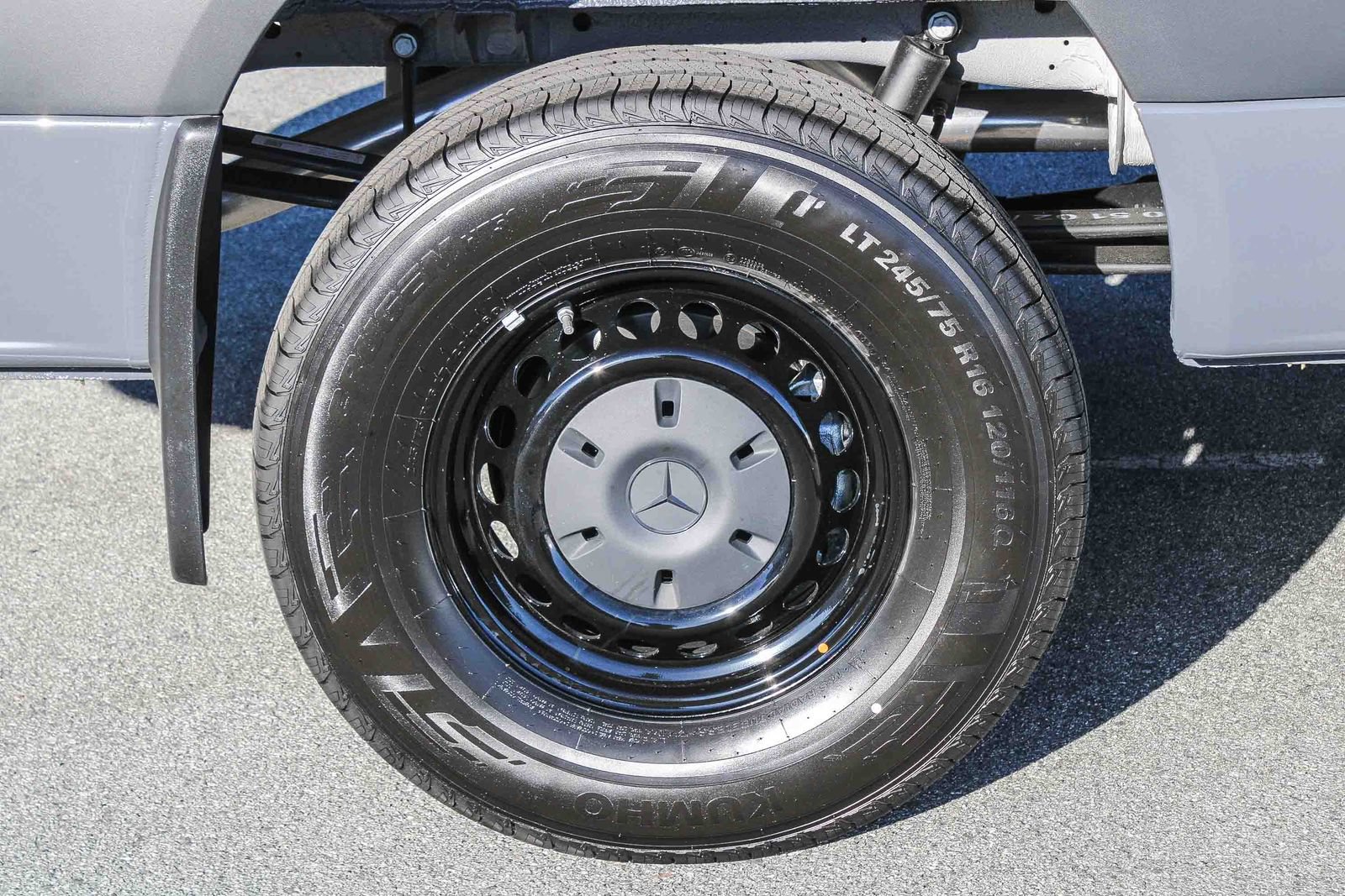 New 2026 Mercedes-Benz Sprinter 2500 image 10