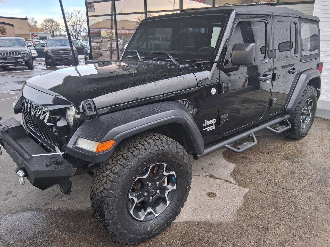 Used 2018 Jeep Wrangler Unlimited Sport image 19