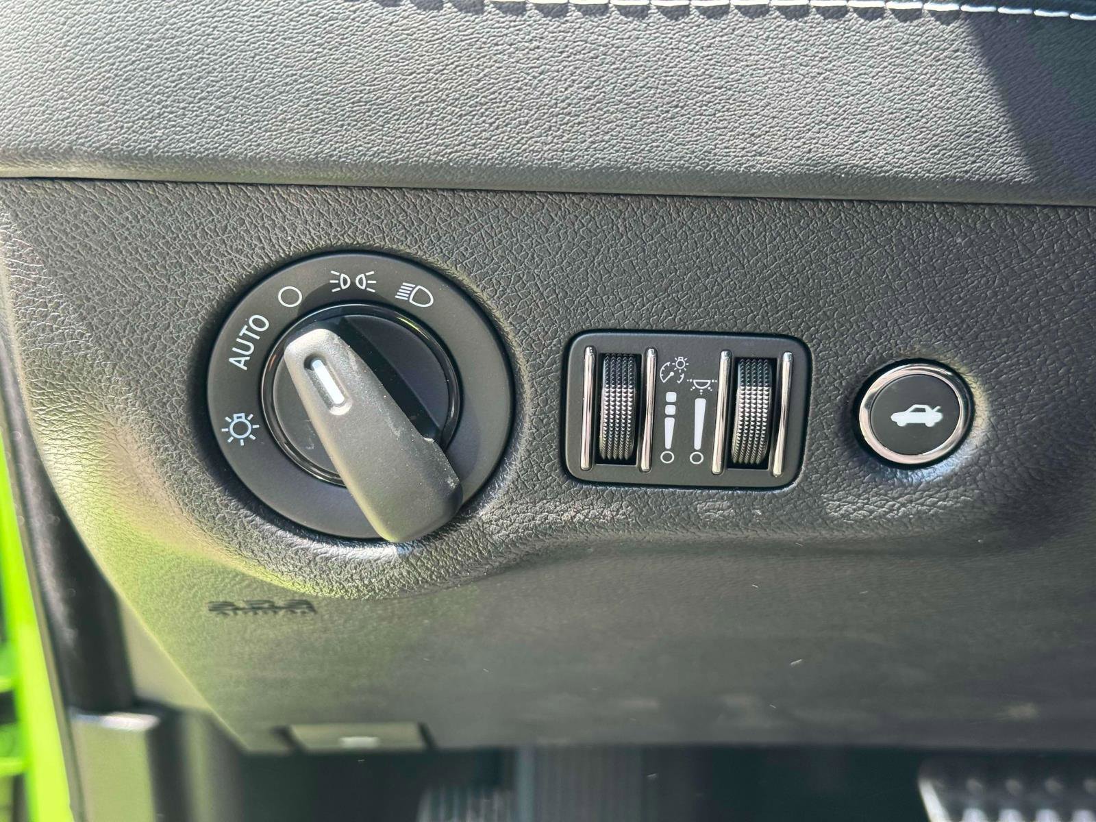 Used 2023 Dodge Charger SRT Hellcat w/ Harman/Kardon Audio Group image 20